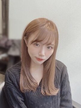 ARiA east byECLART新宿東口店 髪質改善 個室サロン【アリアイーストバイエクラート】 垢抜け!透け感◎ アッシュベージュ