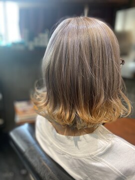 ブラスト(BLAST.) シルバーグラデーション