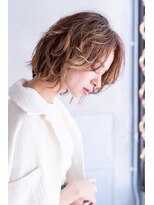 ロロ(ro-ro)&nbsp;【恵比寿ro-ro】ナチュラルウルフ×ナチュラルベージュ