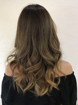 ライズ ヘアー(RISE HAIR)の写真/新しいカラースタイルで新しい自分に出会える★イルミナの透明感あふれるカラーで視線を独り占め♪