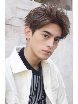 カライング(ing) スーツ短髪ツーブロック束感モテる黒髪シークレットパーマ流行