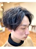 【アンニュイな束感】ツーブロセンターパート×ツイストパーマ