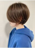 ショートボブ