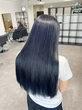 エミュー(Emu) ネイビーカラー☆