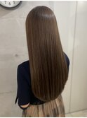 グレージュカラー/髪質改善サラ艶ロング【due hair 砂川 翔】
