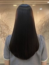 ククラ ヘアーデザイン バイ モーレ クオン(CuCuLa Hair design by molle × xuon)