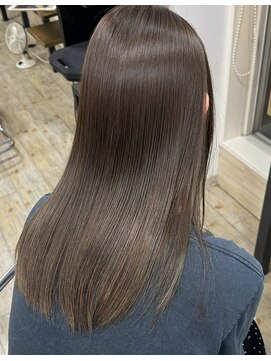 ヘアメイク シンズ ヤシマ(Hair Make SHIN'S YASHIMA) オリーブベージュ／高松