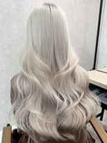 ロウル 渋谷(LOWRL)&nbsp;シルキーホワイト/ケアブリーチ/ダブルカラー