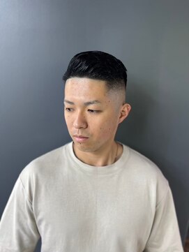 ダンヒルバーバー(dunhill BARBER) フェードカット<理容室>[メンズ/シェービング/床屋/銀座]