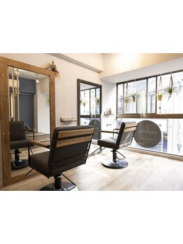 髪も心もリフレッシュできるサロン◇こだわりの空間であなただけの特別な時間をお届けします