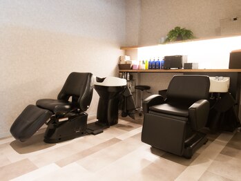 ヘアー メイク ルース(HAIR MAKE Loose)の写真/貸切を味わえるプライベートサロン♪ゆったりとした時間と雰囲気でリラックスして施術が受けられます。