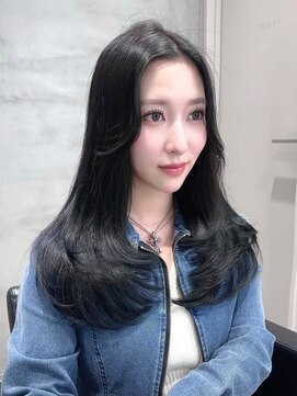 エル バイ アンキシム(elu by AHNKISM) 韓国風レイヤーカット似合わせ顔まわりくびれ心斎橋