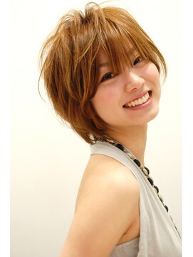 オーガスト ヘア ネイル(AUGUST hair nail) エアリーショートレイヤー【横浜駅】