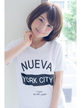 アルターリアン(aL ter LieN) 【aL-ter LieN TAKU】小顔カット☆大人可愛いショートボブ　千葉