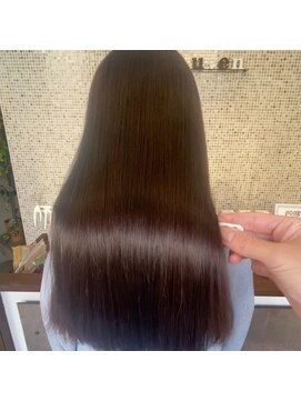 アミュエン バイ ティオル(Amu en by Tioll) ロイヤルストレート