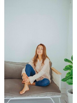 アリウス(ALIUS by posh) 【ALIUS 池袋】シャドールーツ×ナチュラルブロンド