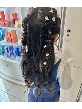 アイディー バイ ケンジ(id. by KENJE) 発表会ヘア☆