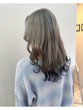 イーエル グランデ(e.ll grande) 裾カラーブラック