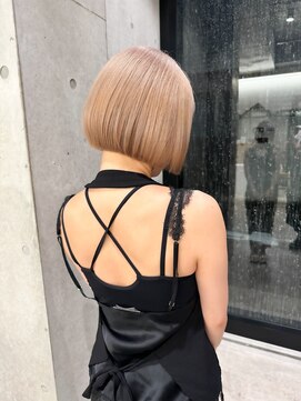 クーナバイトマト 横浜(Cuna by TOMTO) 【MISATO】ハイトーンベージュカラー_ボブ