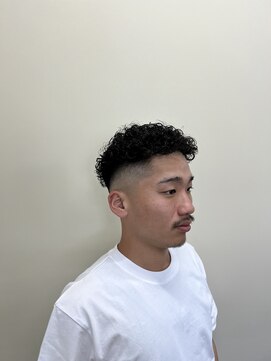 ヘアークラブ セシカ ハイフェードスパイラル