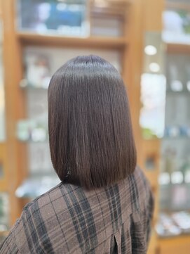 プランタンアヴェダ(printemps AVEDA) 艶感ストレートボブ×自然体で大人の美しさを