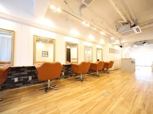 AWARD受賞店多数の 《Cecil hair》 が誇るこだわりの透明感カラー×髪質改善をご提案♪〈博多/博多駅〉