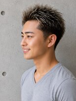 トゥルートラスト オムオム 甲府和戸(True Trust HOMME HOMME) メンズ スパイキーショート×テーパーフェード×アップバング