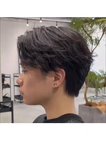 トレ バイ ソイ 大阪梅田(tre by soi) フェザーパーマ