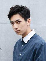 スタイリング簡単！　アップバング
