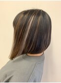 ショートヘアでハイライト