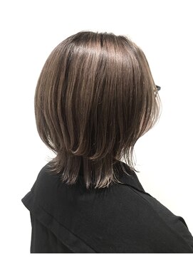 マリーチリタ(marichi Rita) ベージュウルフ