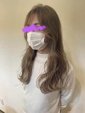 アレクサンドル オブ カラーズ トヤマ(ALEXANDRE OF COLORS TOYAMA) 韓国風ロングスタイル