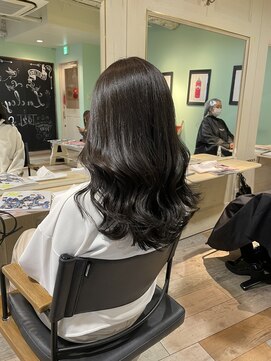 ラべリー 池袋(LOVELEY) オリーブブラウン【池袋】