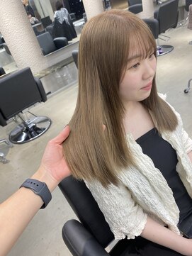 ペレ 栄店(PELE) 斜めバング/グレージュカラー/デザインカラー/栄/名駅