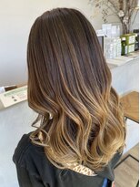 アーブル ヘアーアンドメイク(ARBRE) グラデーションカラーブリーチダブルカラーハイライト