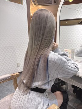 ブランシスヘアー(Bulansis Hair) さらさらストレートシルバー