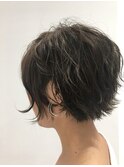 ショートボブ