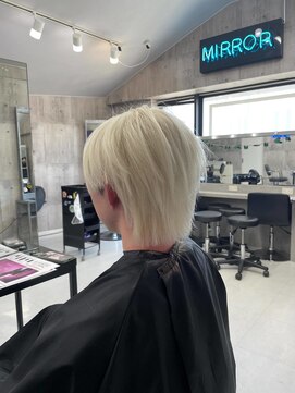 ワンズミラー 海老名店(ONE's MIRROR) イメチェン/レッドブラウン/フルバング/似合わせカット/海老名駅