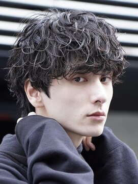 レタッチ バイ フィフス 天神大名(RETOUCH by fifth) 天神シャドウパーマッシュウルフツイストスパイラルパーマ緩め