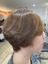 アートイン&nbsp;前下がりショートボブ