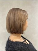 切りっぱなしボブ ミルクティーベージュ