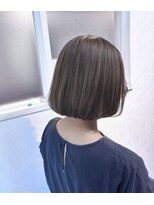 コハク(COHAQ BEAUTY AND RESORT)&nbsp;ボブ/切りっぱなし/切りっぱなしボブ/アッシュ/グレージュ