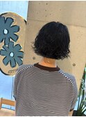 黒髪　ミニボブ　しっかりパーマスタイル