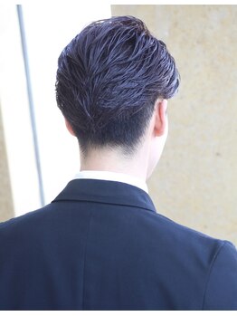 レアレア ヘアアンドライフ(LeaLea)の写真/【阪急伊丹駅1分/平日21時迄営業/全お客様marbb付き】爽やかで好印象な髪型をご提案☆ヘッドスパも◎