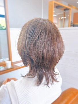 ヘアーブランドジン ティアラ(HAIR BRAND Jin Tiara) ウルフカット×ベージュ【松山美容室】