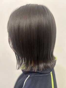 ヘアーアトリエルキナ(hair atelier LUCINA) 切りっぱ風ボブ