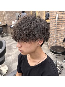 ブラック 横浜(BLUCK) 【平岡将太郎指名】縦落ちパーマ