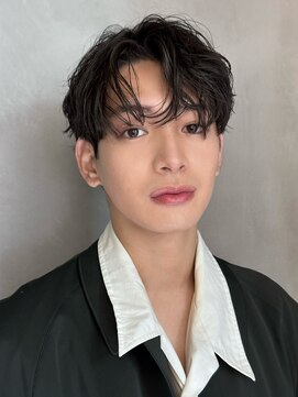 ロンドアンメゾン 原宿(Lond un Maison.) men's/メンズ/ニュアンスパーマ/黒染め/韓国/ブルーブラック