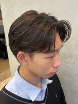エリマバイフィフス 調布(elima by fifth)&nbsp;調布ニュアンスパーマカルマパーマセンターパートガイルヘア緩め