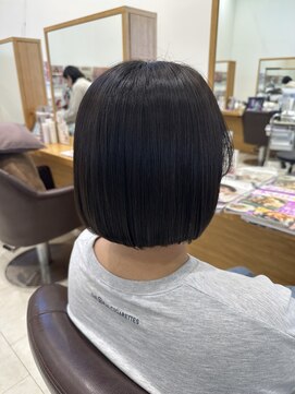 サラビューティーサイト 九大学研都市店(SARA Beauty Sight) ミニボブスタイル